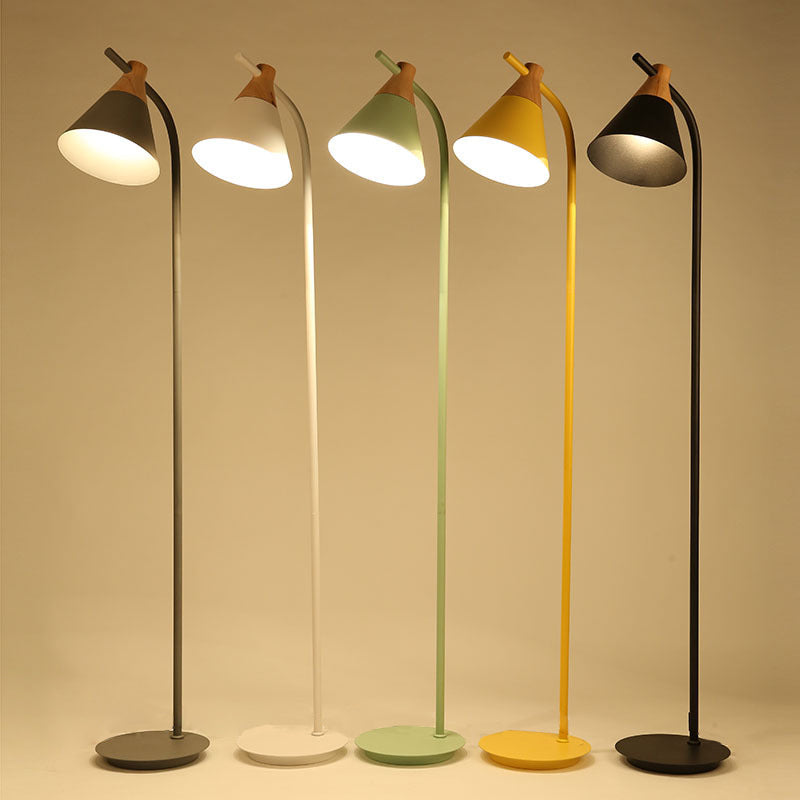 Standing Light Fixture Metal 61 Inch Adjustable E26 Socket Contemporary Upright Illumination