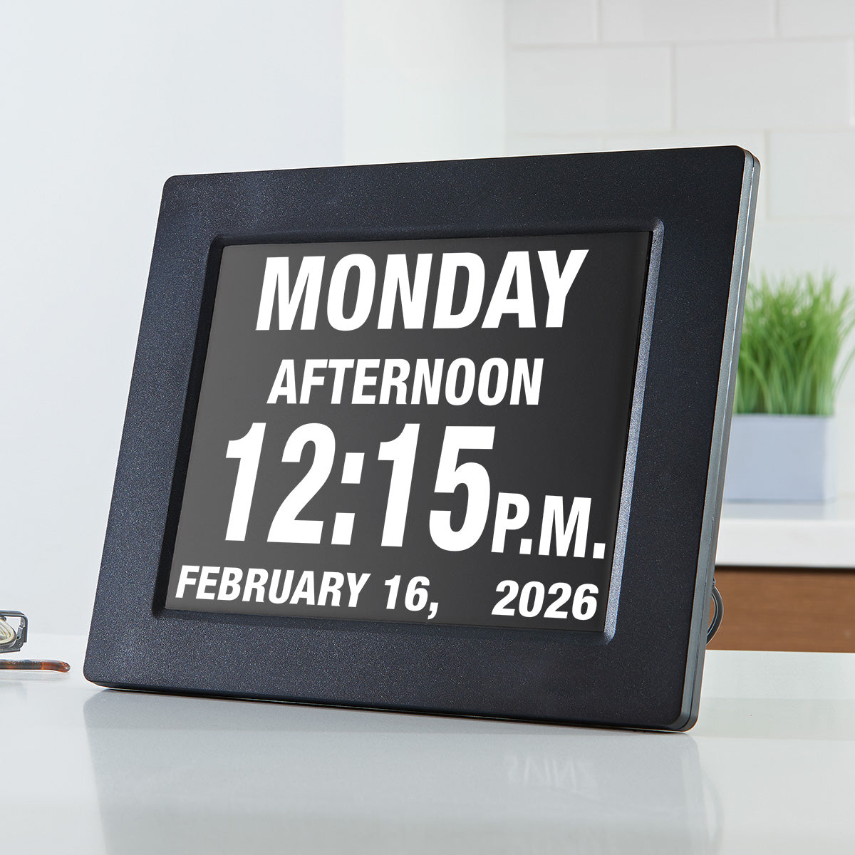 Leicht ablesbare Digitaluhr