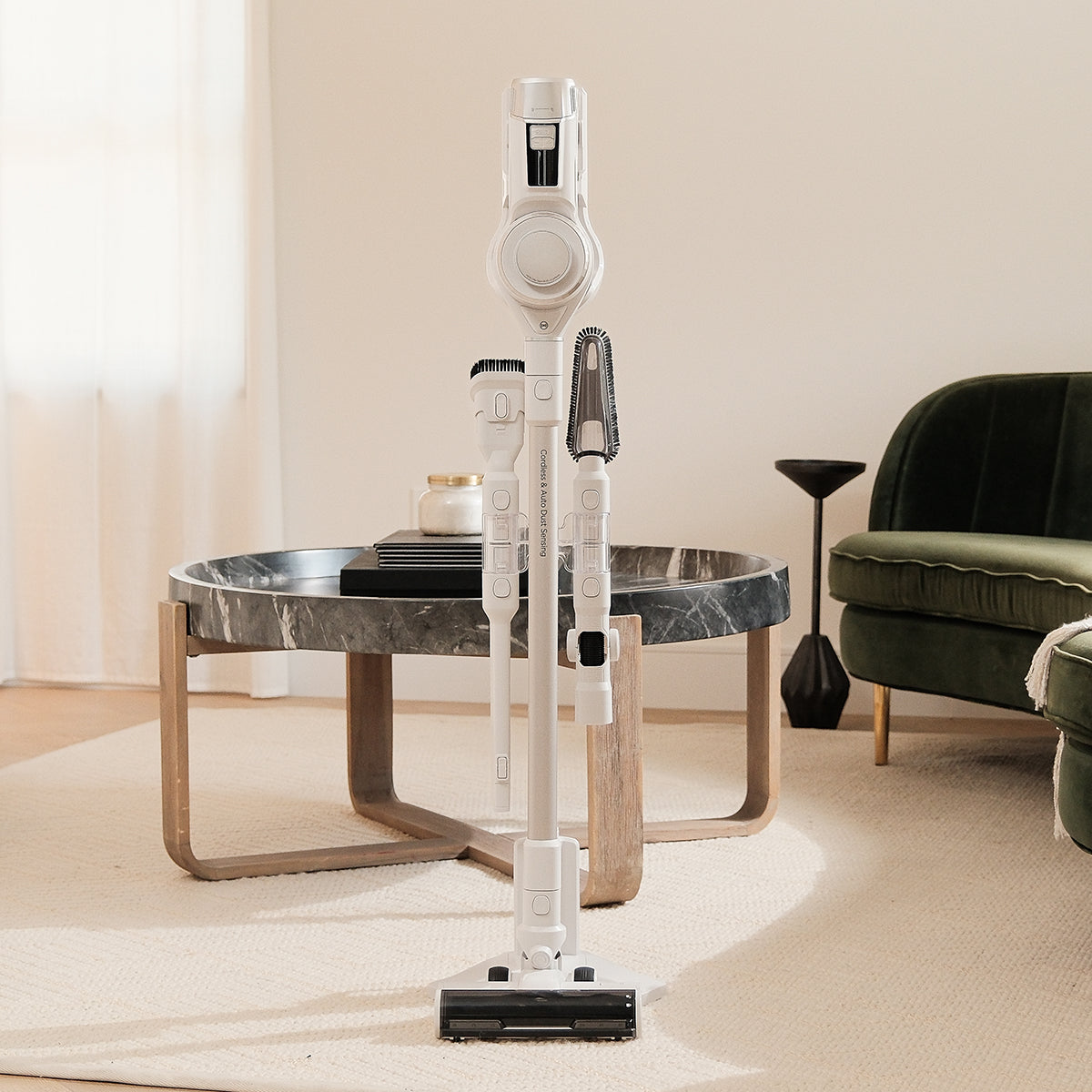 Kabelloser Stabstaubsauger mit intelligentem Sensor