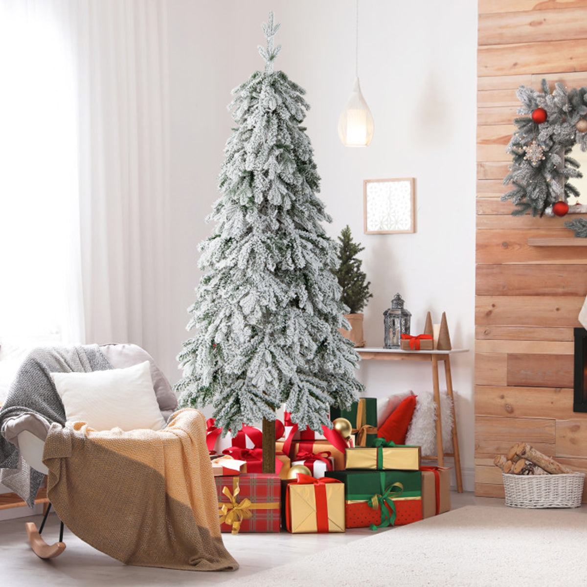 180 cm kunstkerstboom met sneeuw, scharniersysteem en verlichting