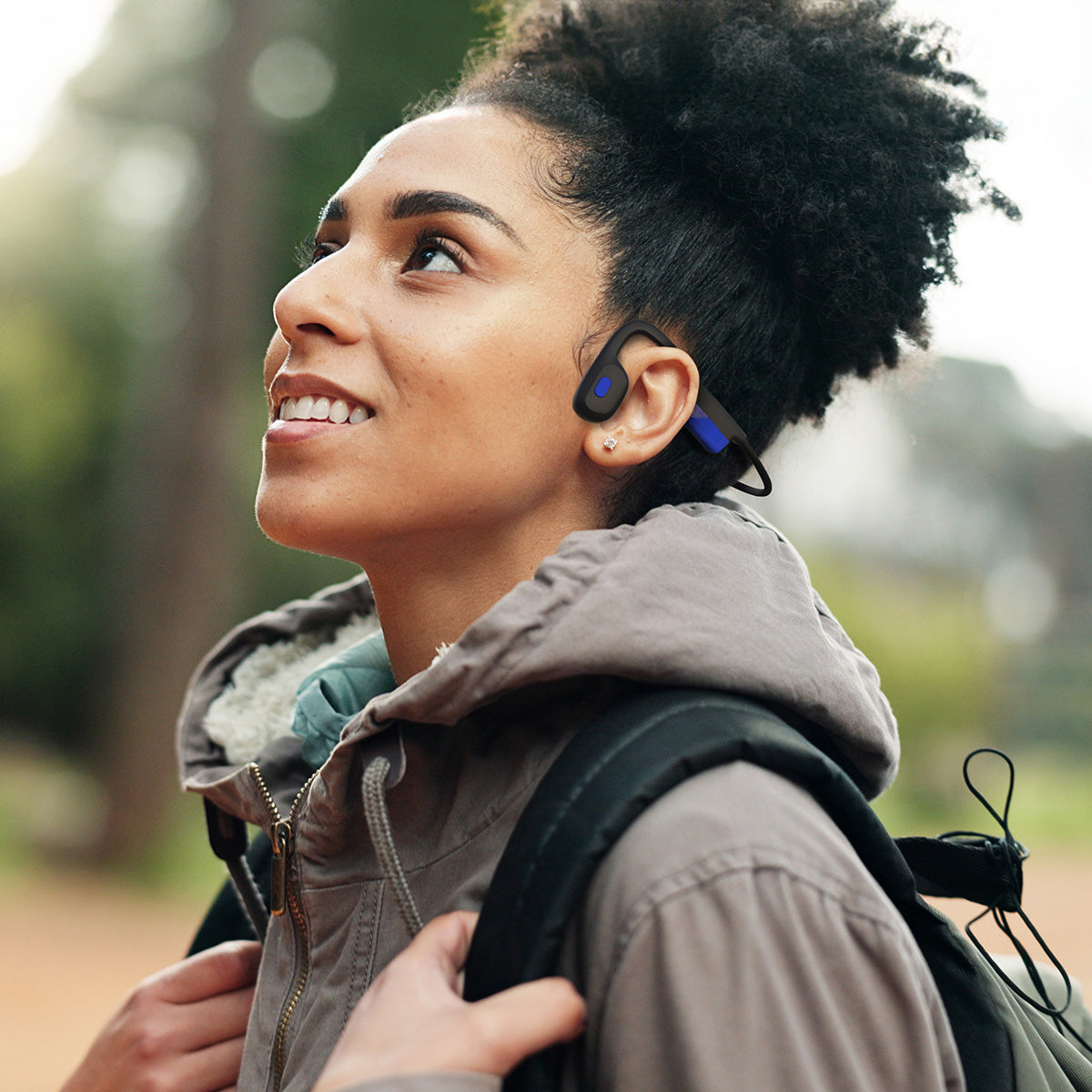Auriculares inalámbricos de conducción ósea