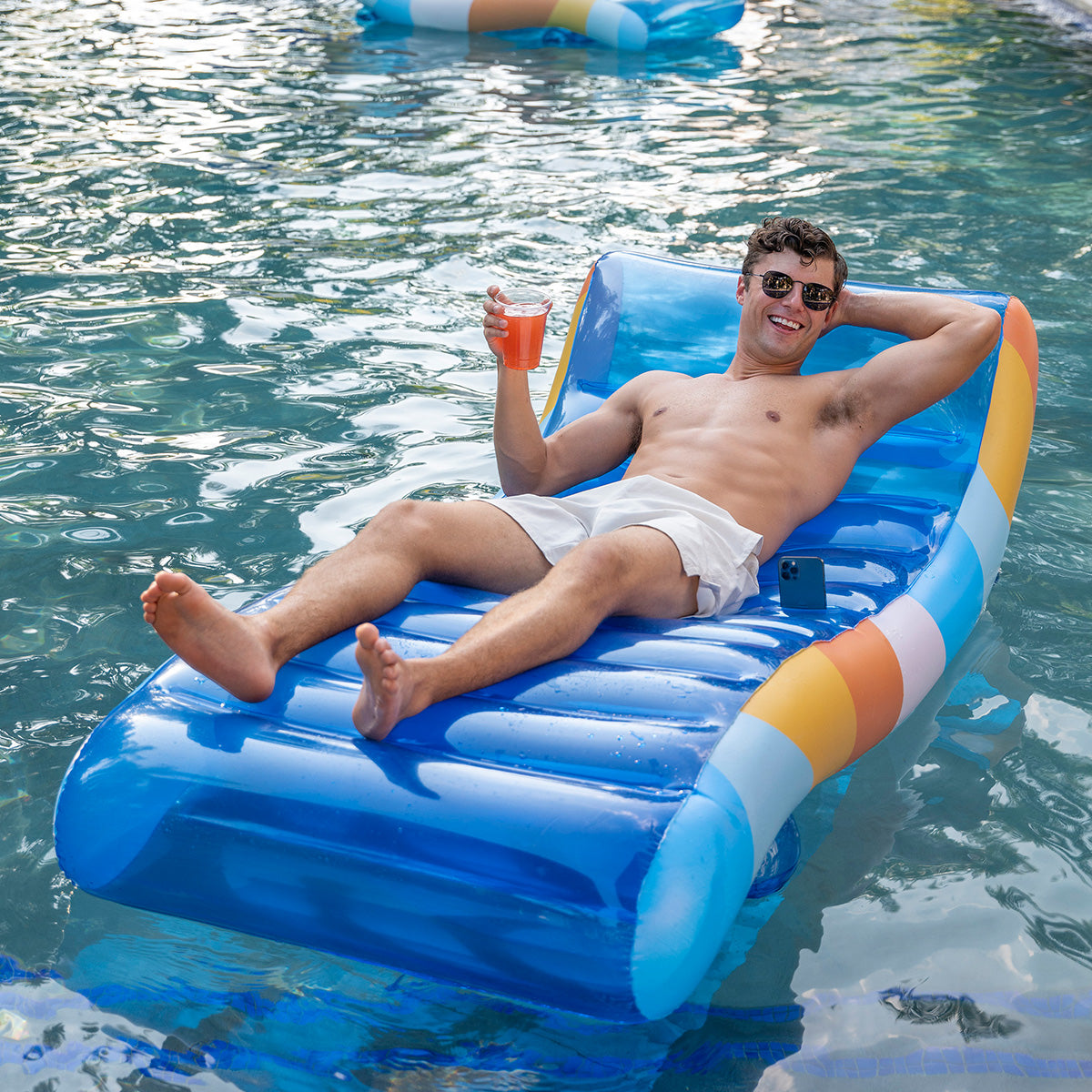 Tumbona flotante para piscina