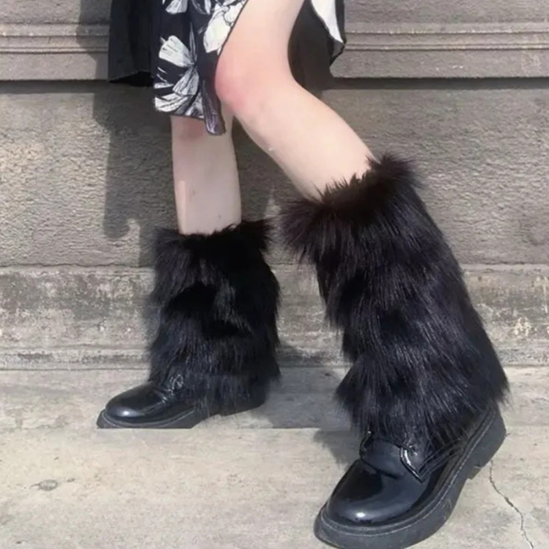 Plush Boot Toppers for Cold Days – Soft Acrylic Fashion Covers for Ankle & Calf