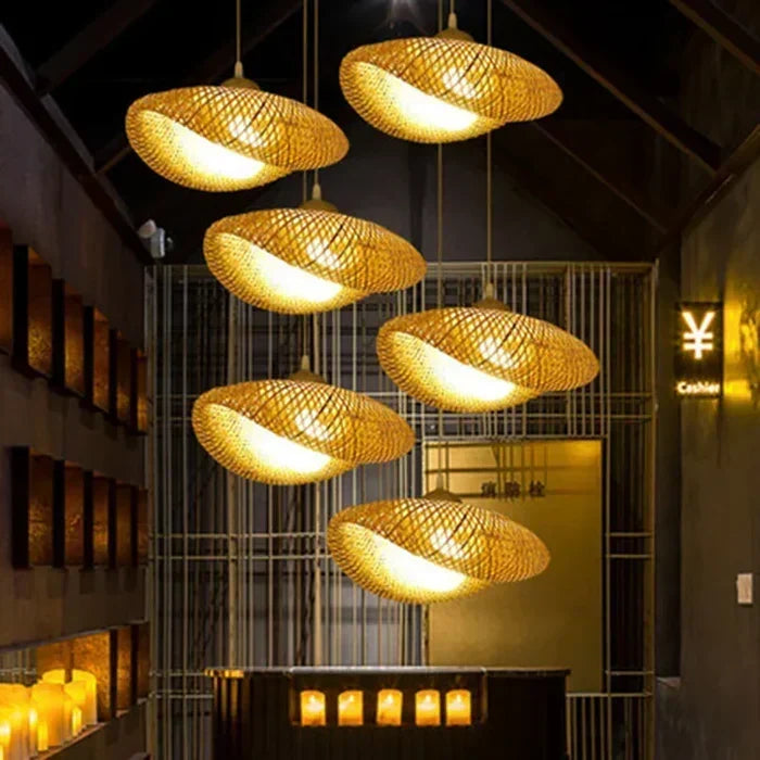 Handgeweven rotan hanglamp, natuurlijke gevlochten plafondlamp, rustieke boerderijstijl hanglamp voor eetkamer, keukeneiland en boho interieur