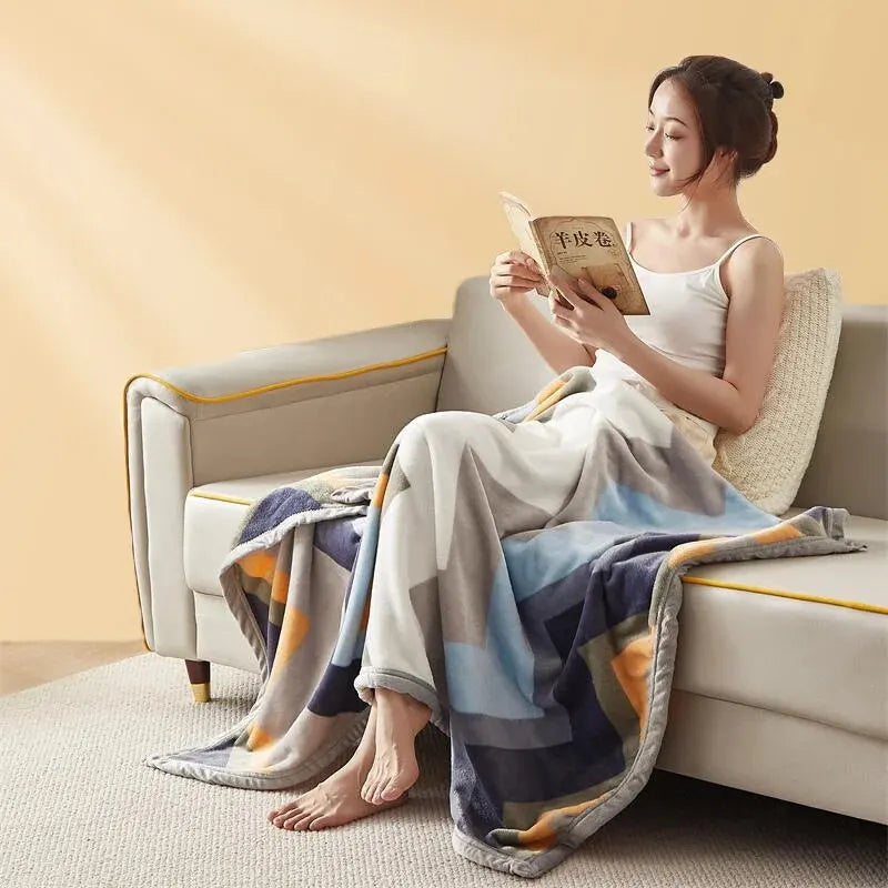 Plush Fleece Throw Blanket – Ultra-Soft Warmth for Year-Round Comfort