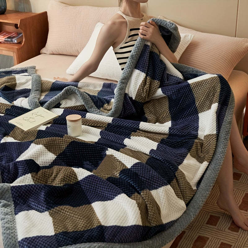 Ultra-Soft Plaid Fleece Throw Blanket for Couch & Bed – Lightweight & Machine Washable