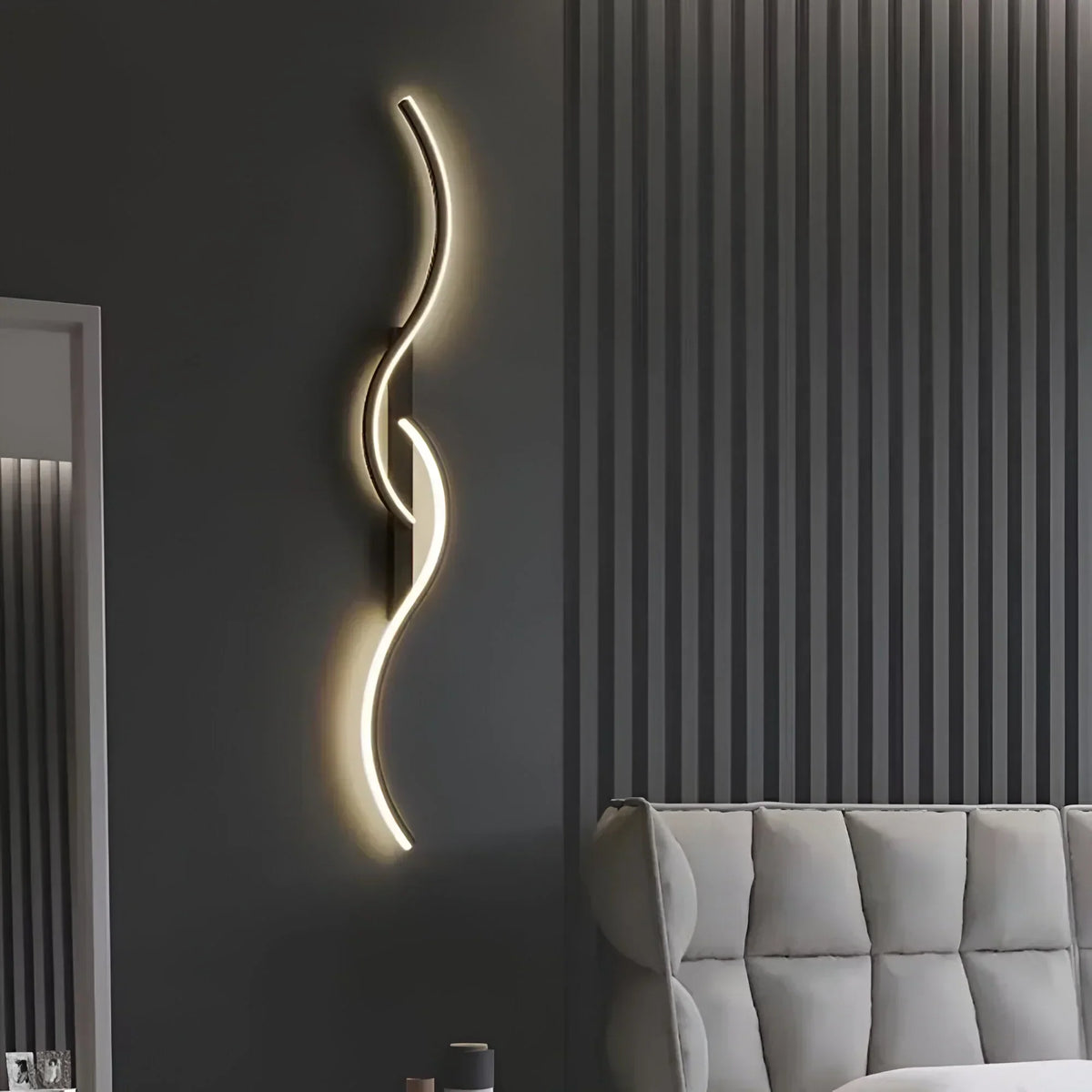 Sleek Arc LED-Wandleuchte | Innenbeleuchtung für Schlafzimmer, Flur, Wohnzimmer & Treppenhaus | Modernes, lineares Design | 60 bis 120 cm