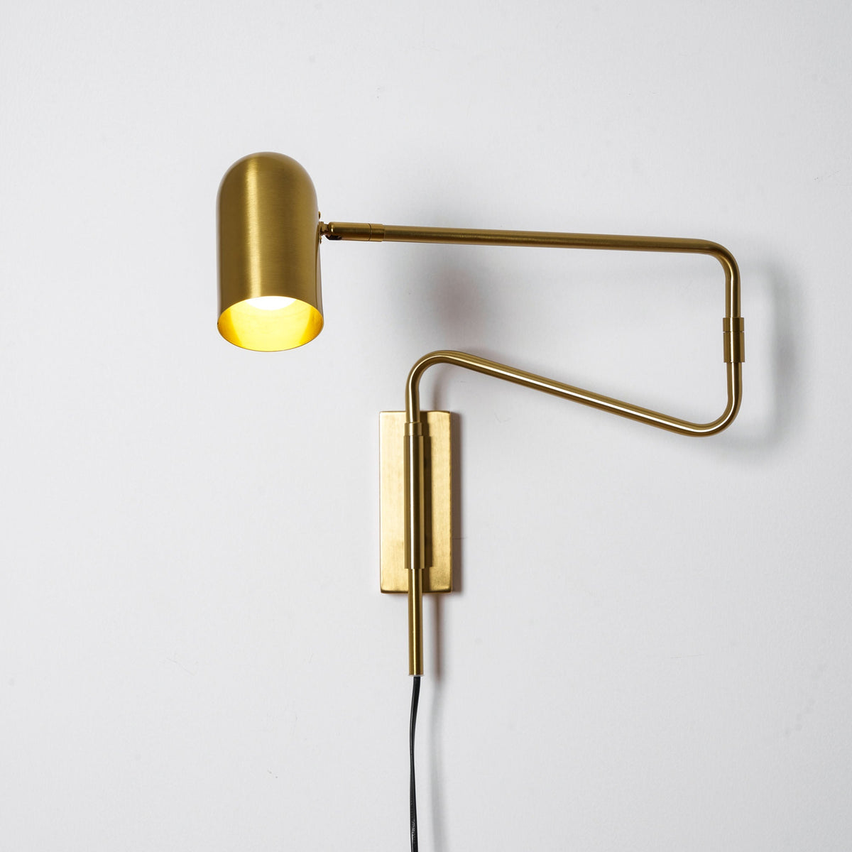 Swing-Arm Reading Sconce with Rotating Shade Metal Plug-In Fixture Black & Gold Finish for Bedroom Living Room Study Nook Task Lighting | Thomler