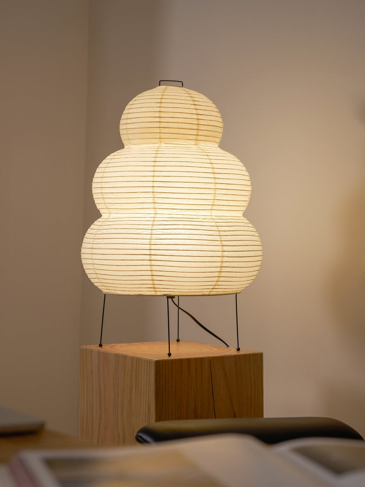 Lámpara de acento con pantalla de papel hecha a mano, 10 pulgadas de ancho, luz nocturna LED de brillo cálido para dormitorio, oficina, escritorio, rincón de lectura, estilo minimalista japonés