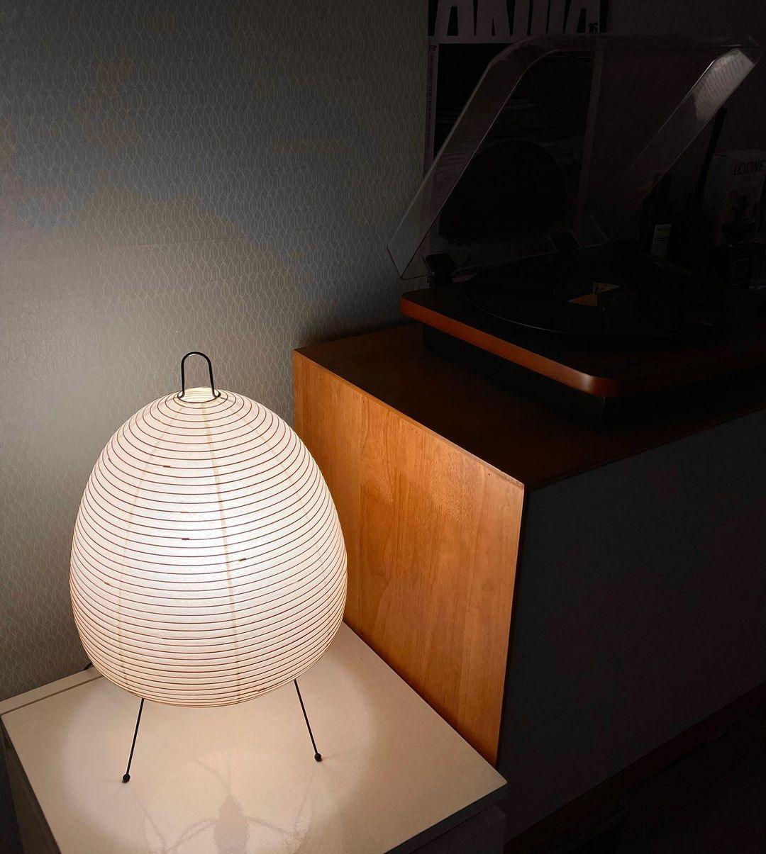 Lámpara de acento con pantalla de papel hecha a mano, 10 pulgadas de ancho, luz nocturna LED de brillo cálido para dormitorio, oficina, escritorio, rincón de lectura, estilo minimalista japonés