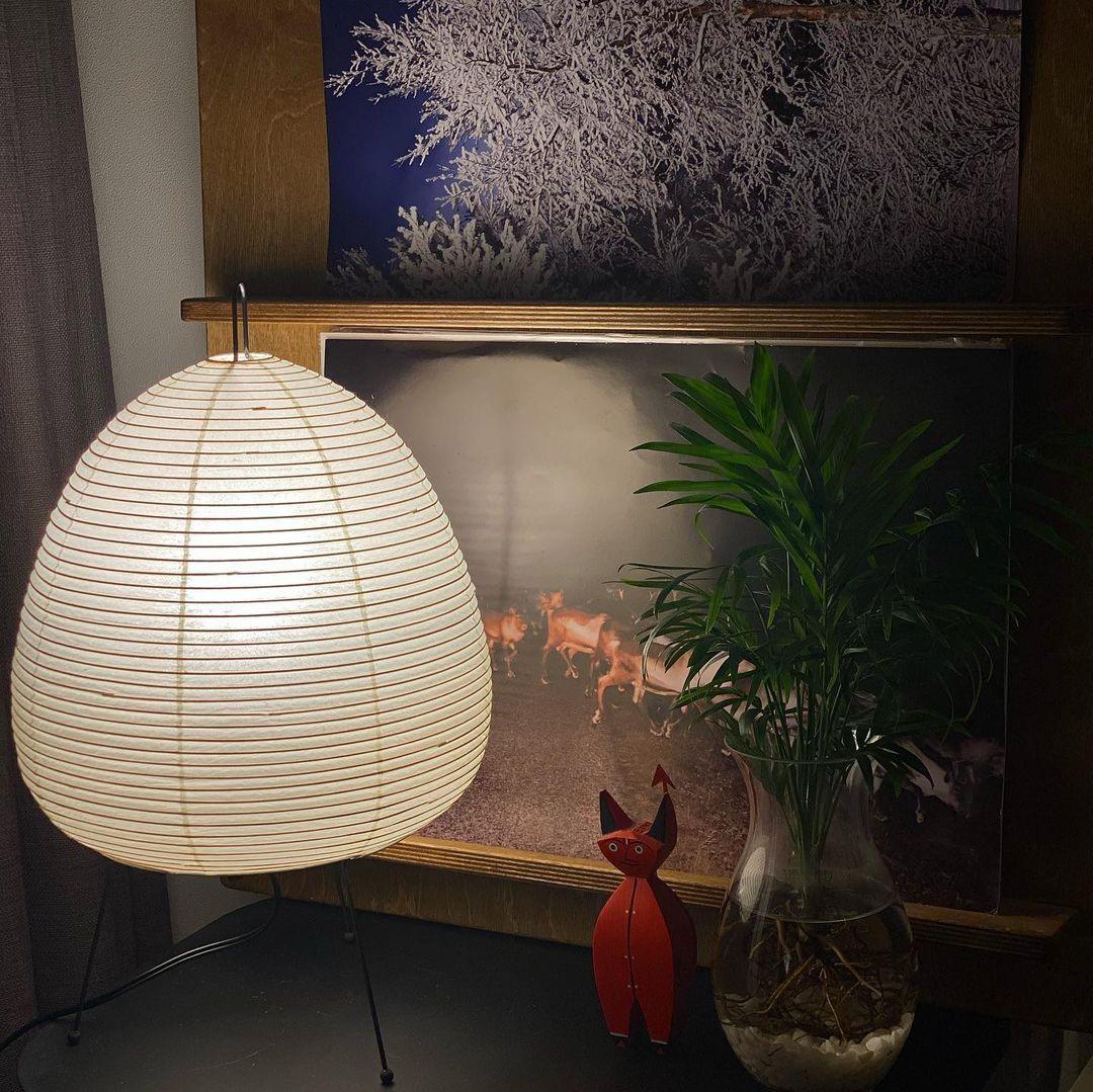Lámpara de acento con pantalla de papel hecha a mano, 10 pulgadas de ancho, luz nocturna LED de brillo cálido para dormitorio, oficina, escritorio, rincón de lectura, estilo minimalista japonés