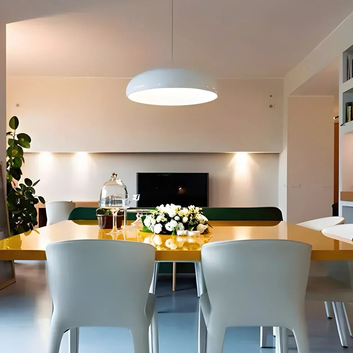 LED-Deckenleuchte mit umschaltbaren Lichtmodi für Kücheninseln, Esszimmer & offene Wohnbereiche – Runde Deckenlampe aus glänzendem Metall | Thomler