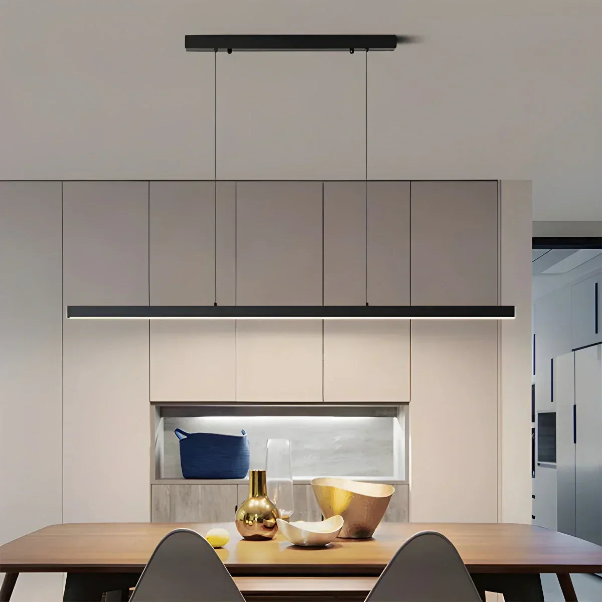 Lámpara de techo LED lineal de aluminio negro, luz colgante para comedor, isla de cocina, escritorio de oficina, lámpara suspendida minimalista moderna ajustable | Thomler