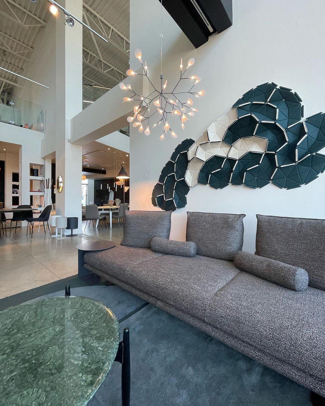 Vertakkende led-kroonluchter met acryl bloemblaadjes, zwarte afwerking, 20W geïntegreerde verlichting, dimbaar, optionele afstandsbediening, modern statement-armatuur, voor binnenshuis/woonkamer