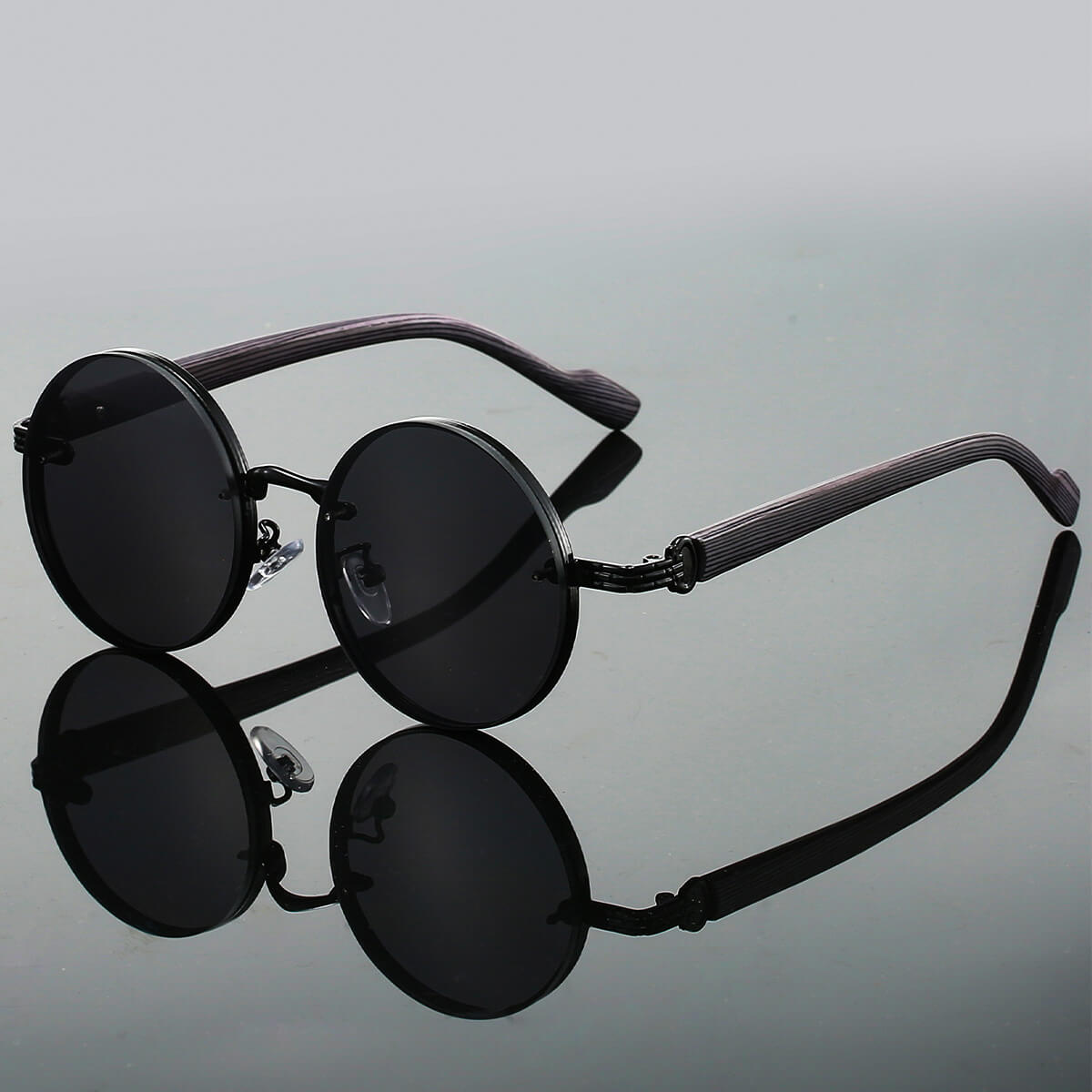 Circle Frame Sunglasses with UV400 Protection for Women & Men – Vintage Style Eyewear for Outdoor Fashion | Thomler