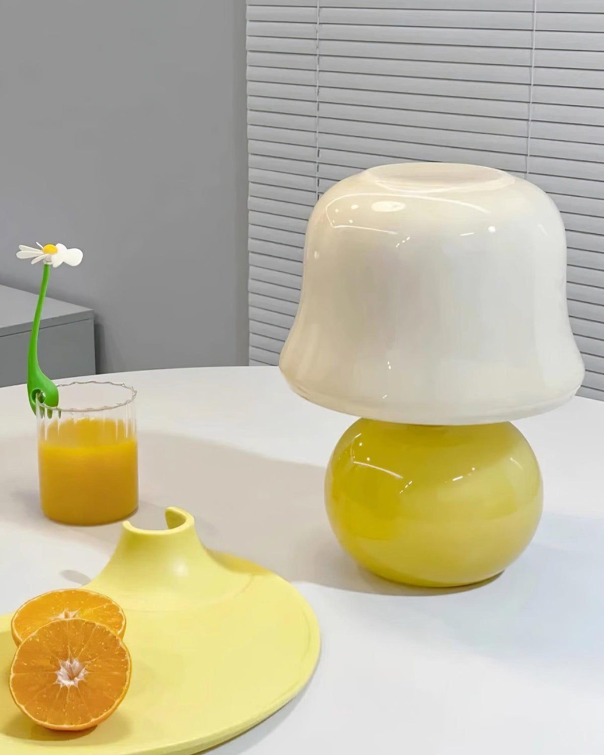 Ceramic Accent Lamp with Enamel Shade 11.4 in Beige for Nightstands Bedrooms Living Rooms Study Desks Side Tables E14 Socket 15W Soft Glow | Thomler