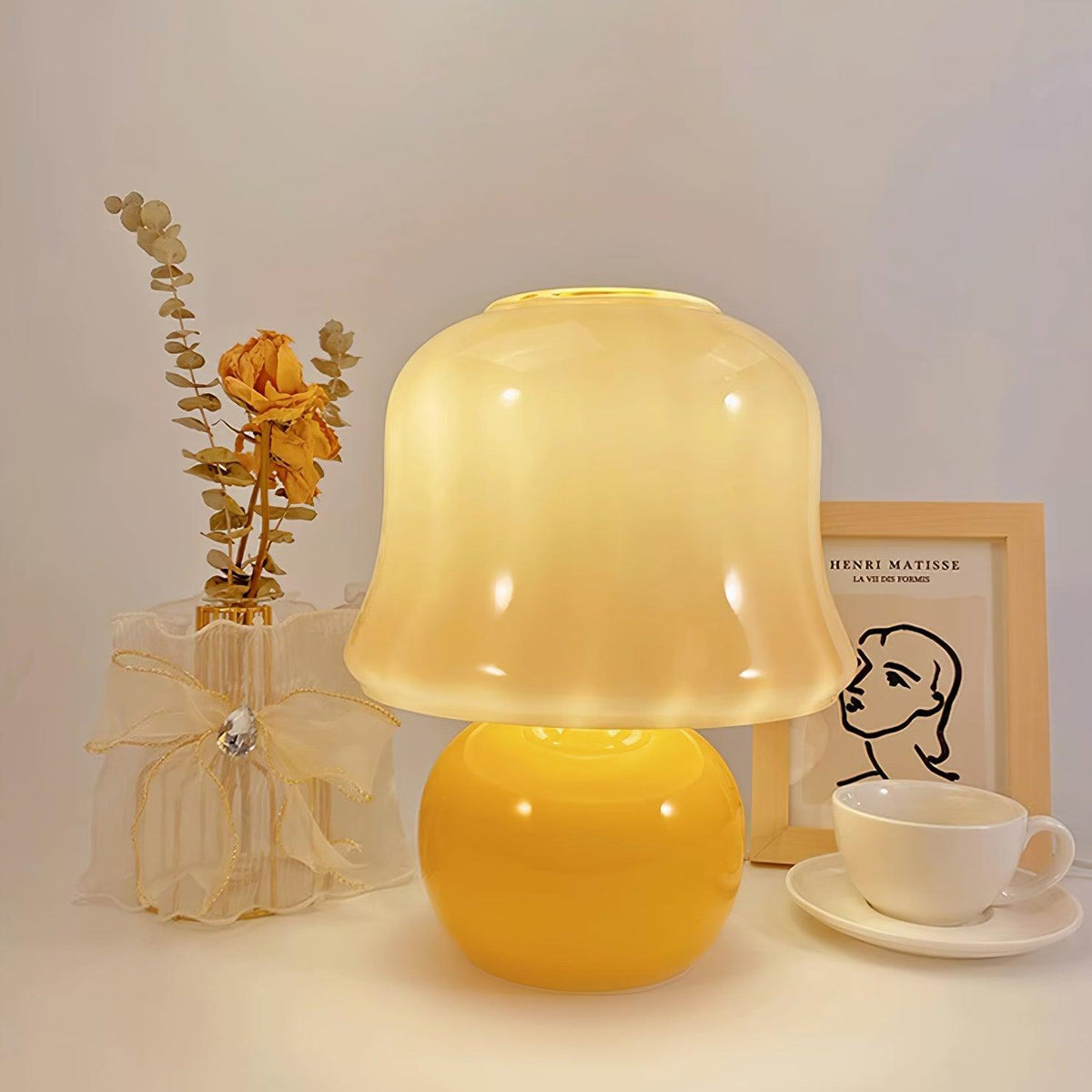 Ceramic Accent Lamp with Enamel Shade 11.4 in Beige for Nightstands Bedrooms Living Rooms Study Desks Side Tables E14 Socket 15W Soft Glow | Thomler