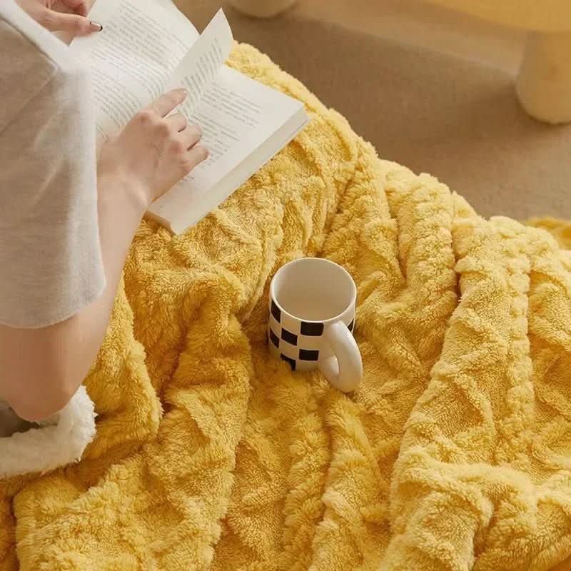 Reversible Dual-Layer Blanket with Plush Fleece & Wool-Like Softness for Beds & Sofas – Winter Coverage in 6 Sizes & 7 Colors