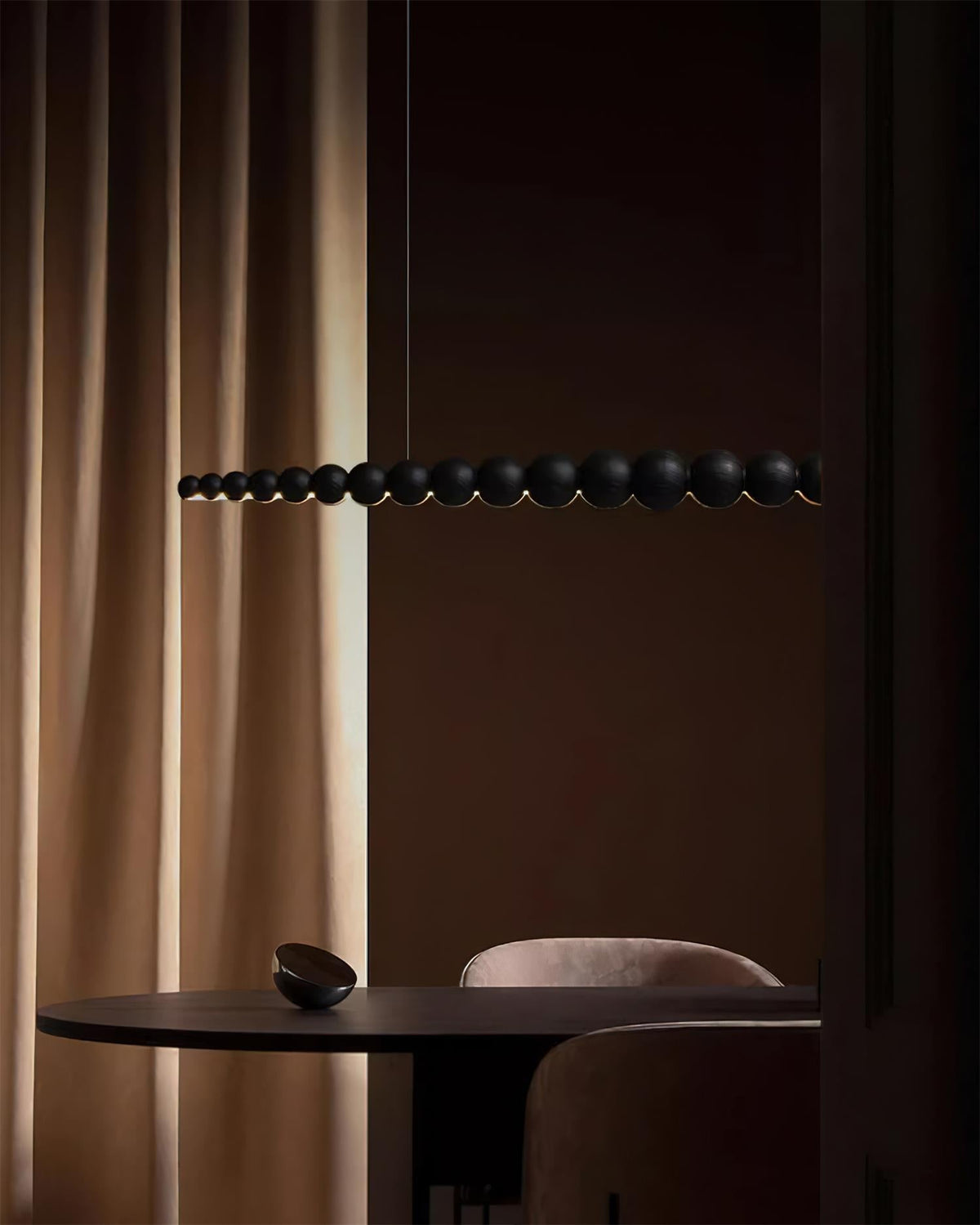 Hangende LED-armatuur 46 inch Metaal Hout Acryl Bolhanglamp 3000K Eigentijdse plafondlamp voor kookeiland eettafel | Thomler