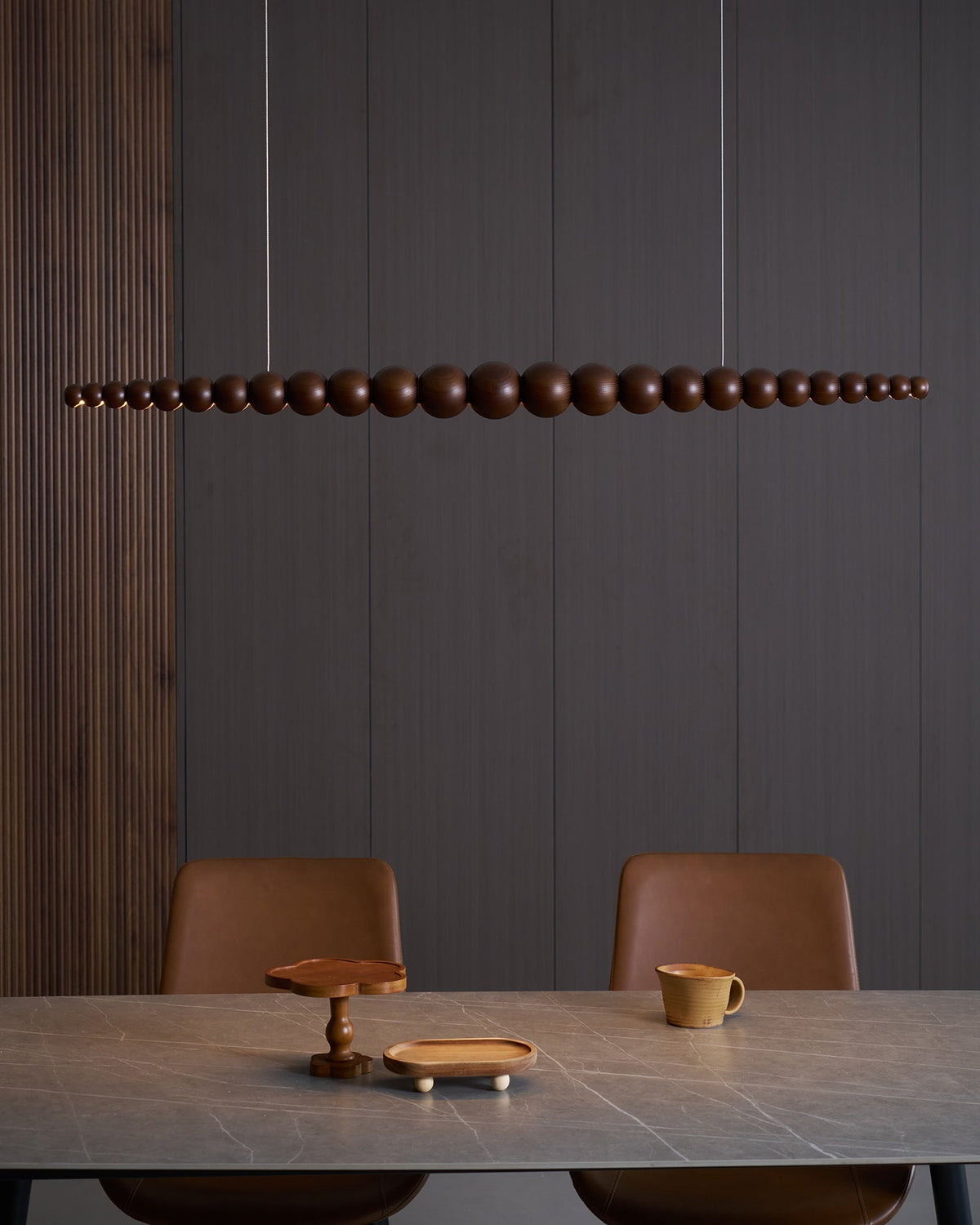 Hangende LED-armatuur 46 inch Metaal Hout Acryl Bolhanglamp 3000K Eigentijdse plafondlamp voor kookeiland eettafel | Thomler