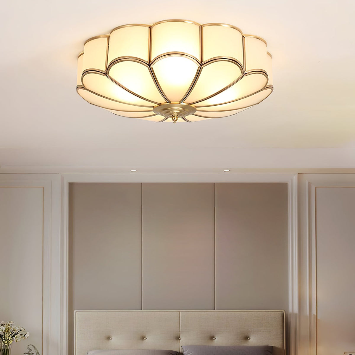 Lámpara de techo de latón de montaje empotrado con vidrio esmerilado de varios brazos para dormitorio, estudio, sala de estar, iluminación de acento interior moderna semiempotrada para el hogar