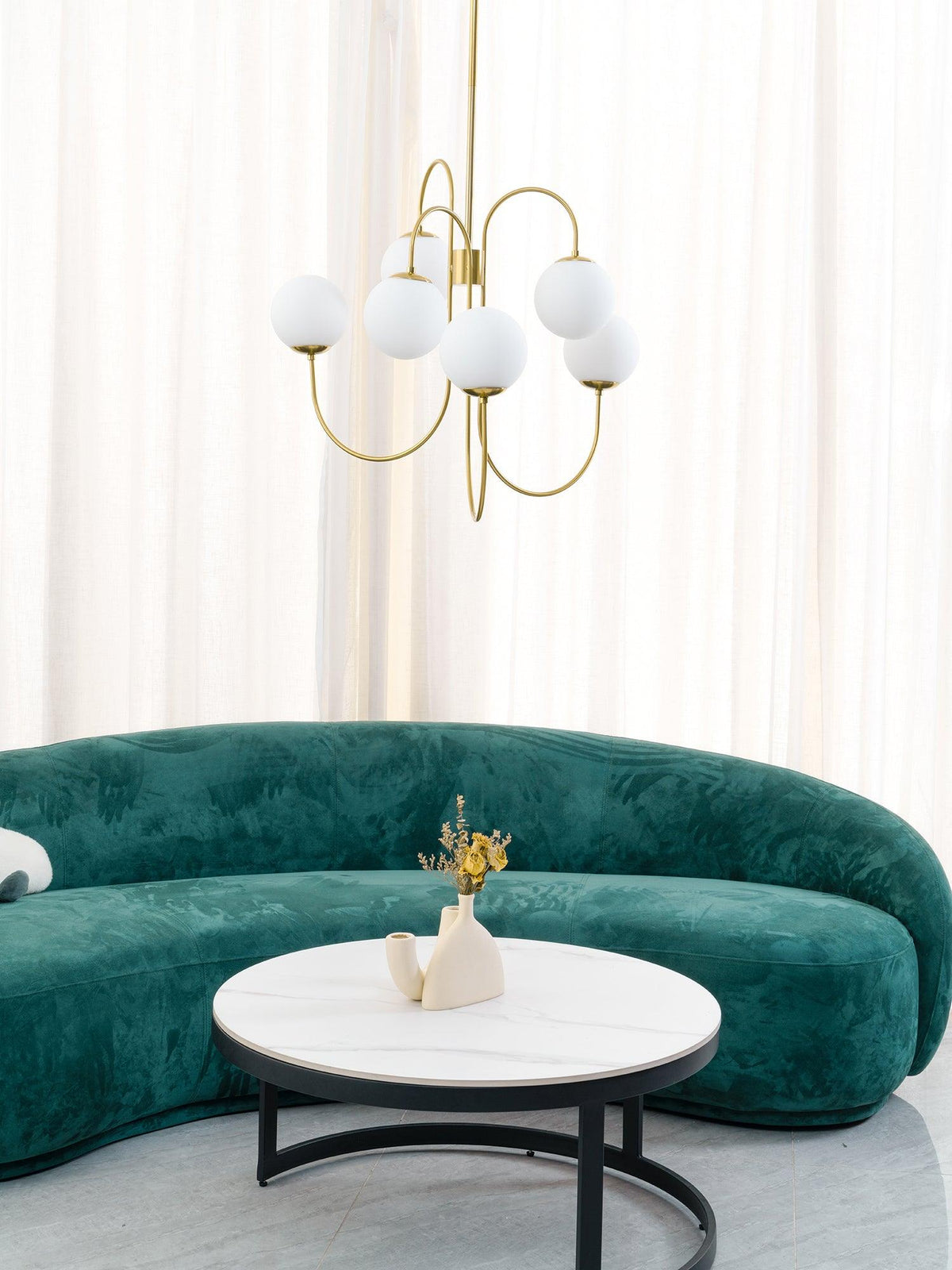 Lámpara de techo de varios brazos, marco de metal, pantallas de vidrio esmerilado, oro, negro, blanco, 30 pulgadas de diámetro, para sala de estar, comedor, dormitorio, luz superior | Thomler