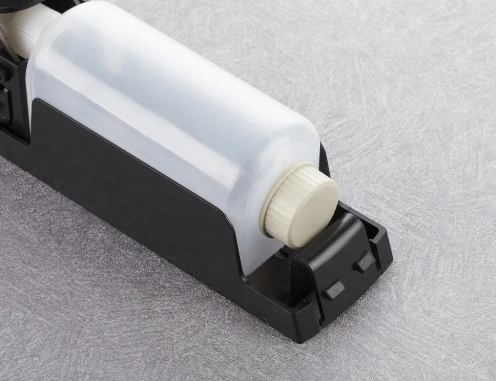 Wandmontierter Duschspender mit 3 Kammern und Pumpdosiersystem