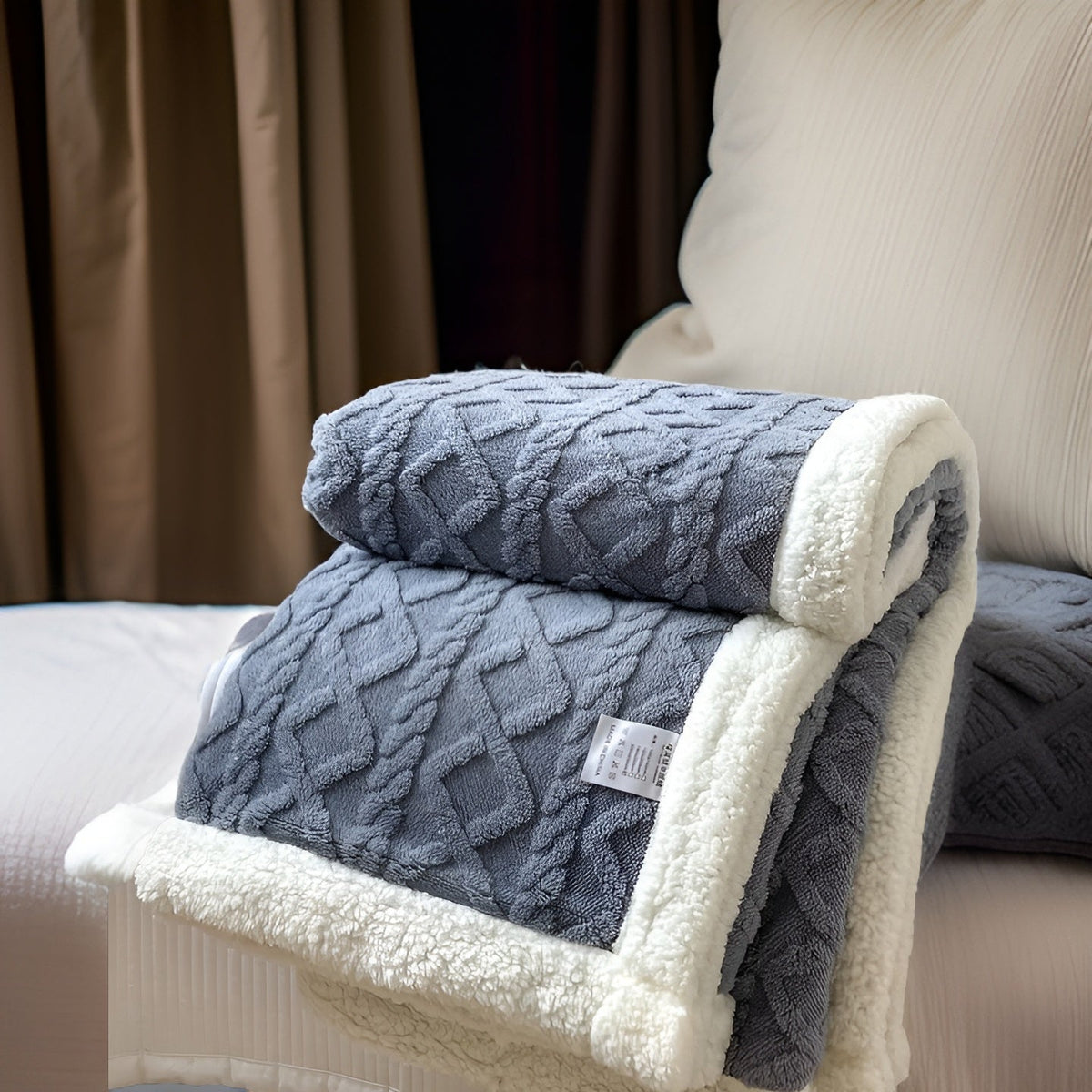 Reversible Sherpa Throw Blanket 59×79 Inches Soft Polyester for Couch Bed Chair Gray White Lightweight Winter Warmth Layer Bedroom Living Ro | Thomler