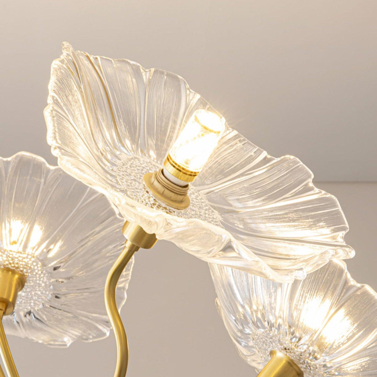 Lámpara colgante botánica de cristal de 35 pulgadas con acabado dorado para comedor, sala de estar o vestíbulo, iluminación ambiental superior | Thomler