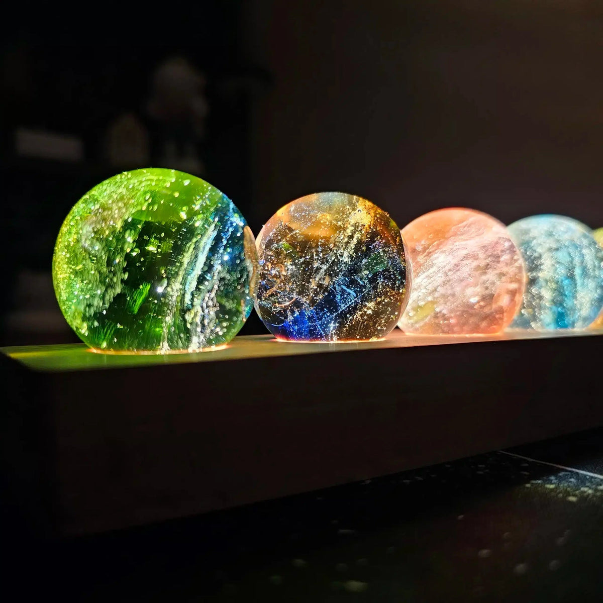 Orb Accent Lamp with Transparent Crystal Ball 3.1 Inches for Bedside Nightstand Bedroom Decor Ambient Lighting Home Office Study | Thomler