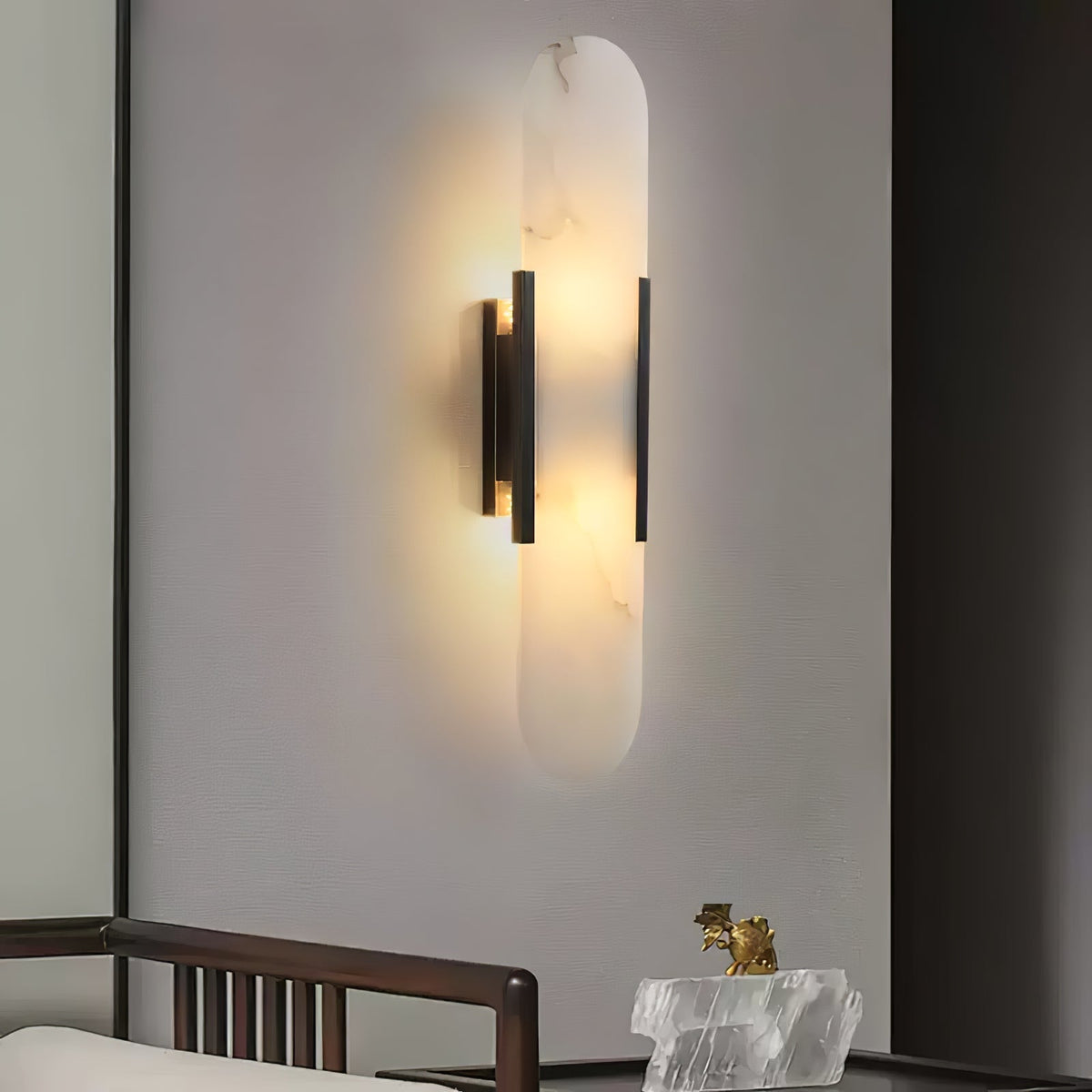 Aplique de alabastro hecho a mano con detalle en latón, lámpara de pared de 14 pulgadas para dormitorio, pasillo, sala de estar, accesorio interior, LED G4, piedra alargada moderna