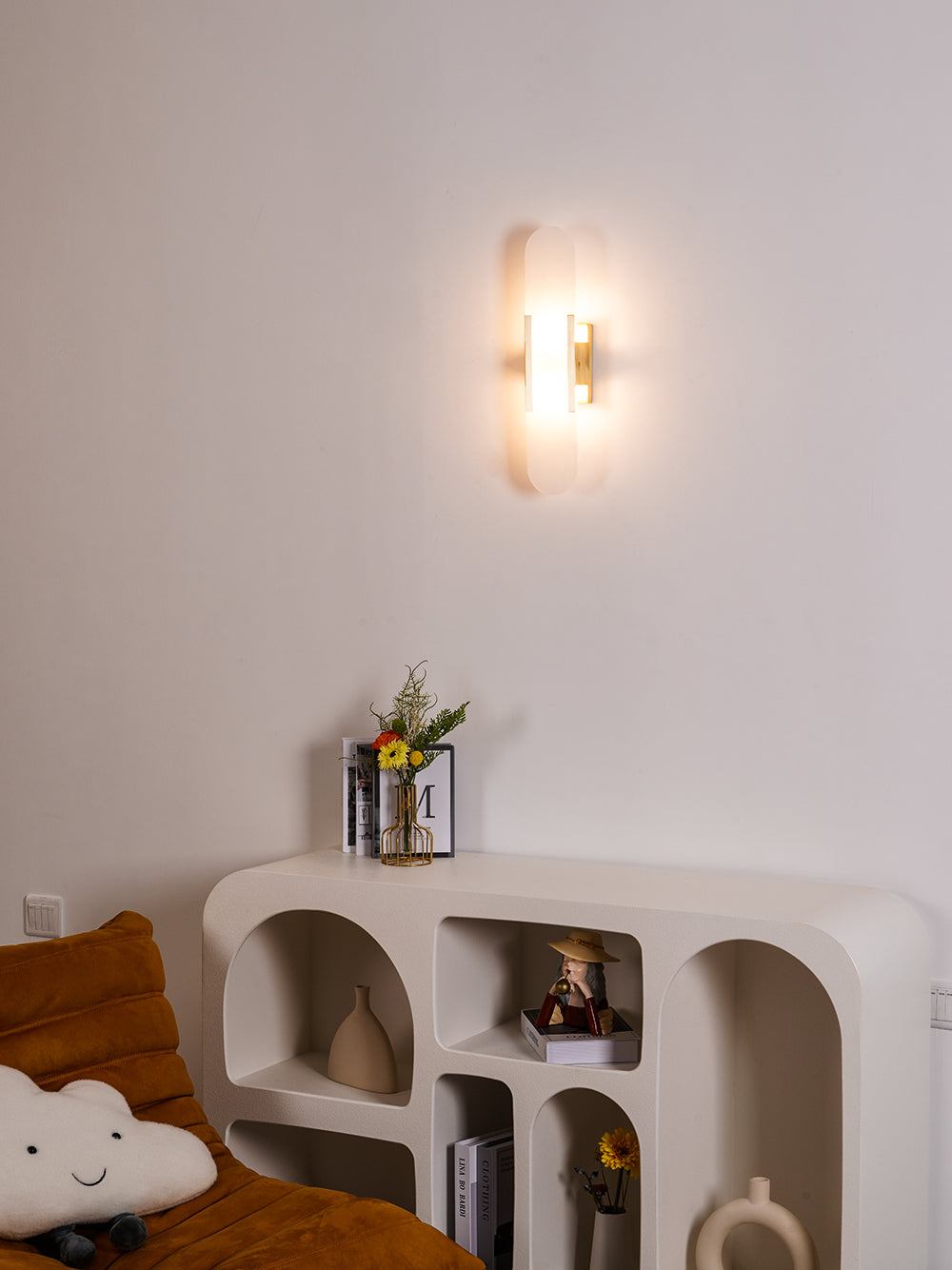 Aplique de alabastro hecho a mano con detalle en latón, lámpara de pared de 14 pulgadas para dormitorio, pasillo, sala de estar, accesorio interior, LED G4, piedra alargada moderna