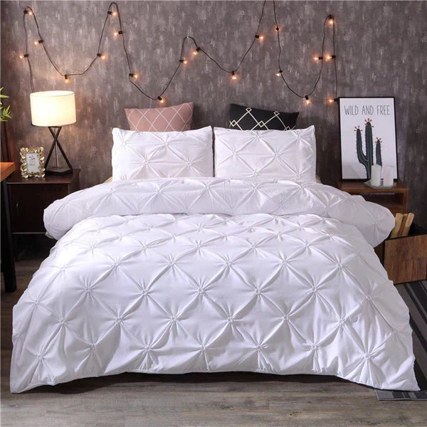 Microfiber Duvet Cover Set with 2 Pillow Shams – Soft & Breathable Bed Linen for Queen & King Size