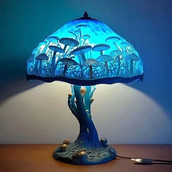 Lámpara decorativa de mosaico hecha a mano con luz cálida – Iluminación decorativa de 10 pulgadas para mesas de noche, estantes y espacios acogedores – Disponible en 8 estilos artesanales | Thomler
