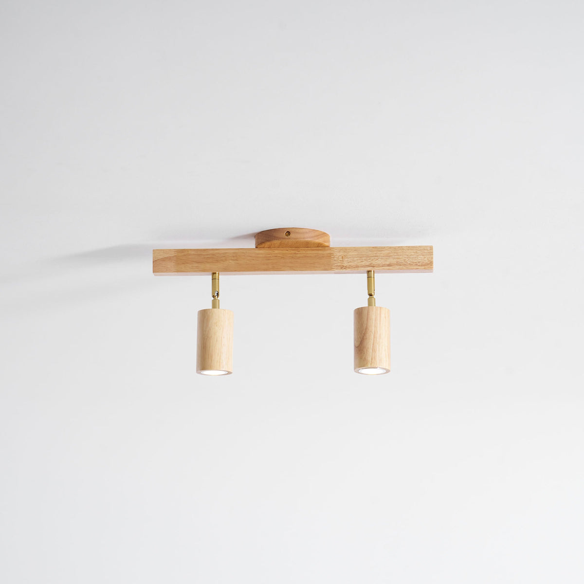 Foco de riel con múltiples cabezales y pantallas de madera para cocina, comedor y sala de estar | Lámpara LED ajustable para riel | Techo rústico de granja