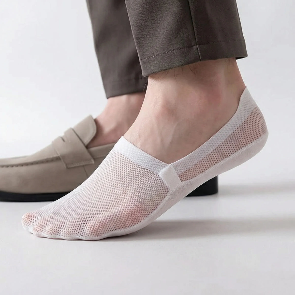 Low-Cut No-Show Socks with Grip Heel for Men – Invisible Under Sneakers & Loafers – Breathable Mesh – 6 Colors | Thomler