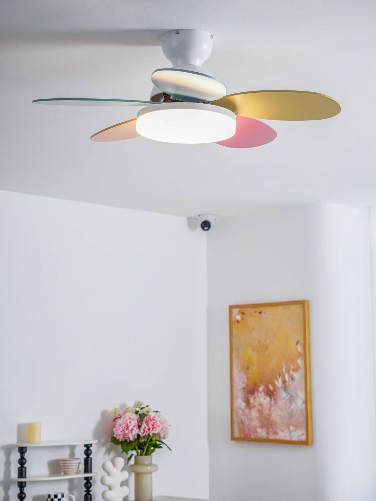 Ventilador de techo para interiores con luz LED, 35 pulgadas, aspas de madera con diseño curvo, 6 velocidades, control remoto, motor de CC para sala de estar, dormitorio, comedor, gris