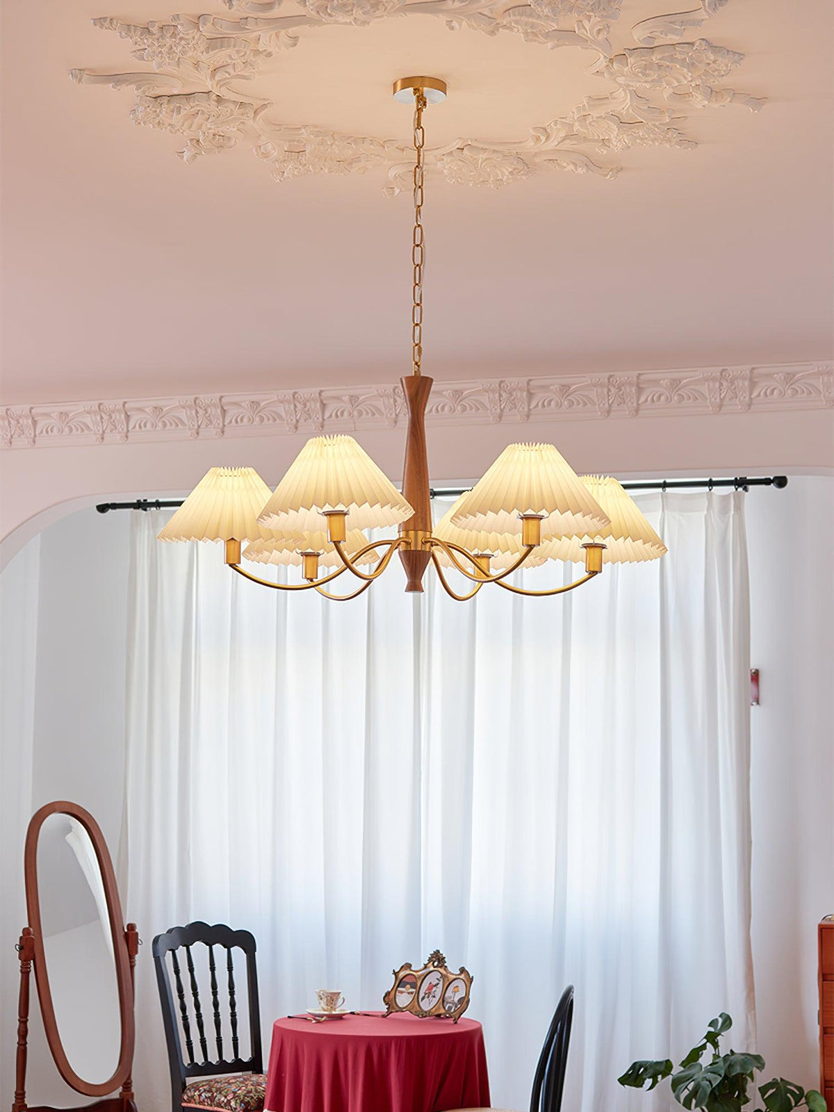 Overheadstoffen kaparmatuur met gebogen armen voor eettafels & open keukens – Essenhout & ijzeren frame met verstelbare ketting in beige | Thomler