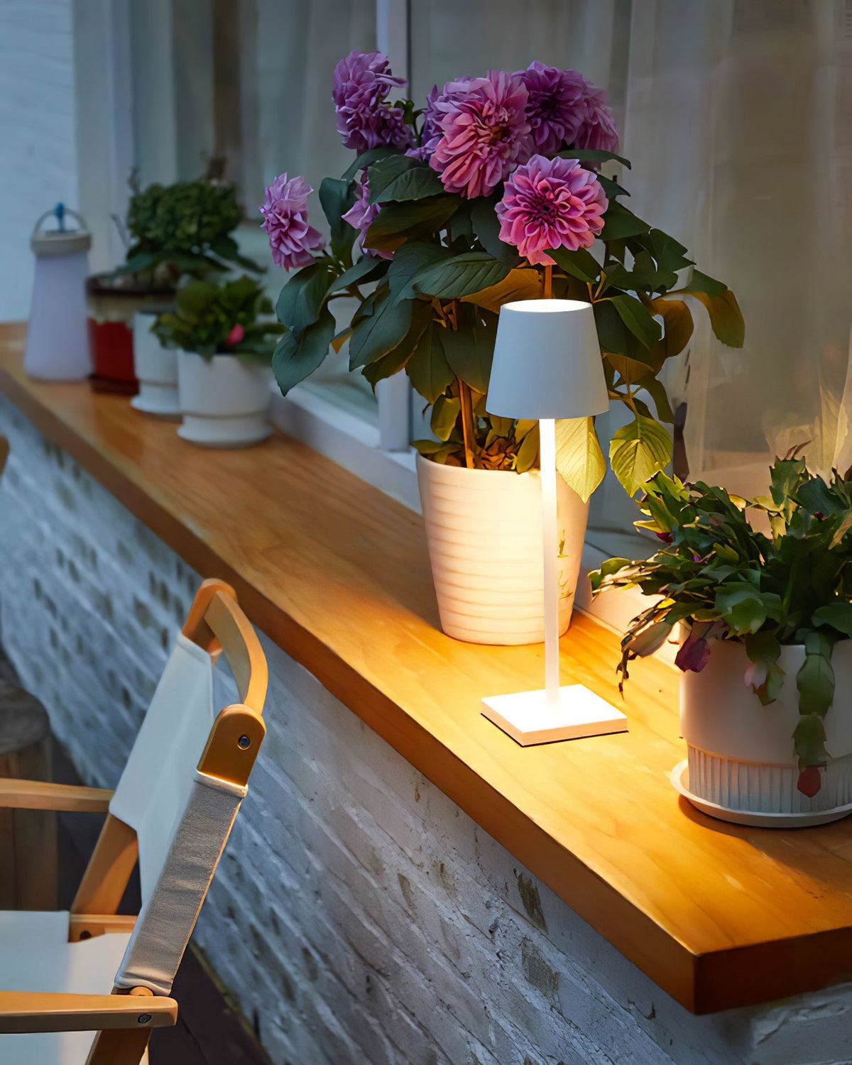 Rechargeable LED Desk Lamp with Touch Dimmer – Cordless Metal Accent Light for Bedroom, Patio, Office – 15 Inch Portable USB Lamp for Indoor | Thomler