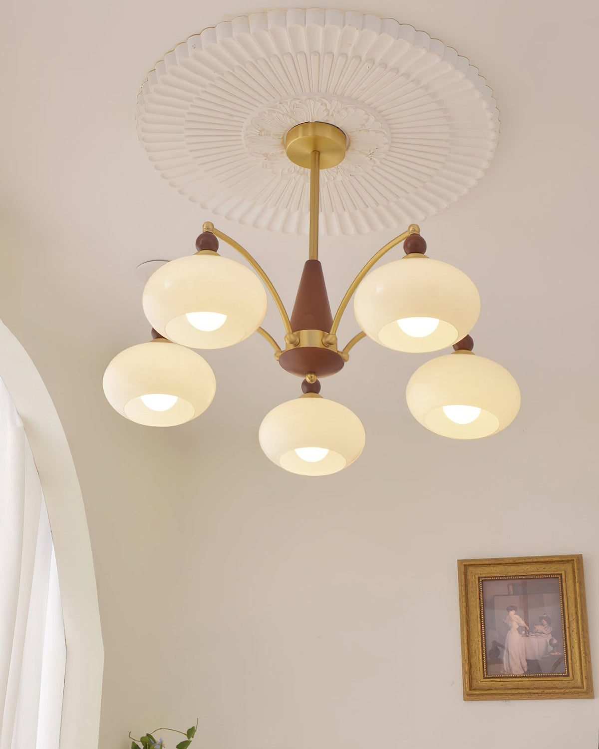 Mehrarmige Pendelleuchte Holz Messing Glasschirme höhenverstellbar Esszimmer Wohnzimmer Deckenleuchte 3 5 8 flammig Vintage Industriedesign | Thomler