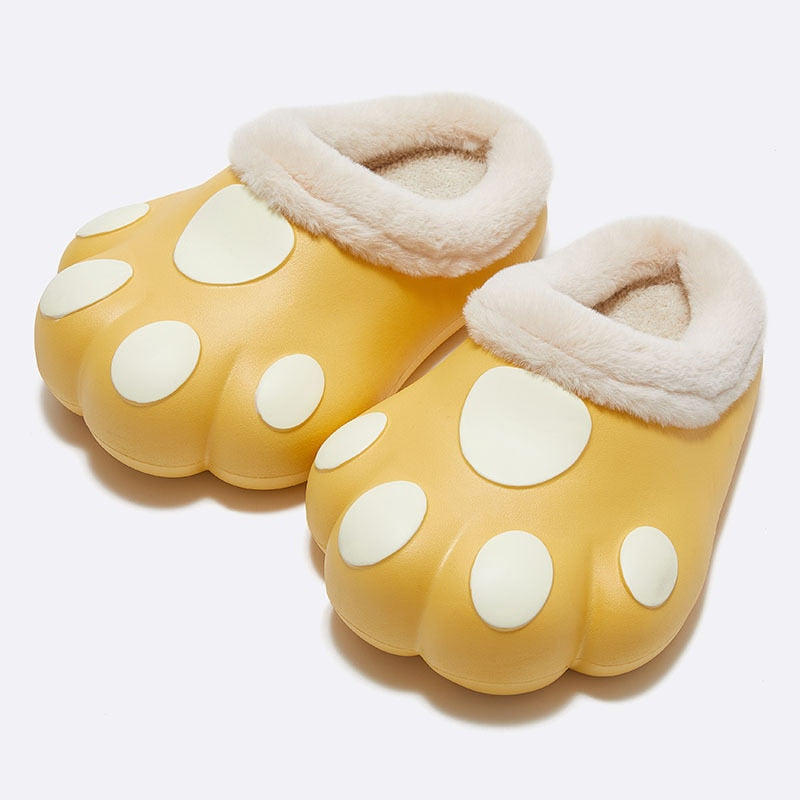 Plush Cat Paw Slippers with Fleece Lining – Cozy Winter House Shoes for Women & Men