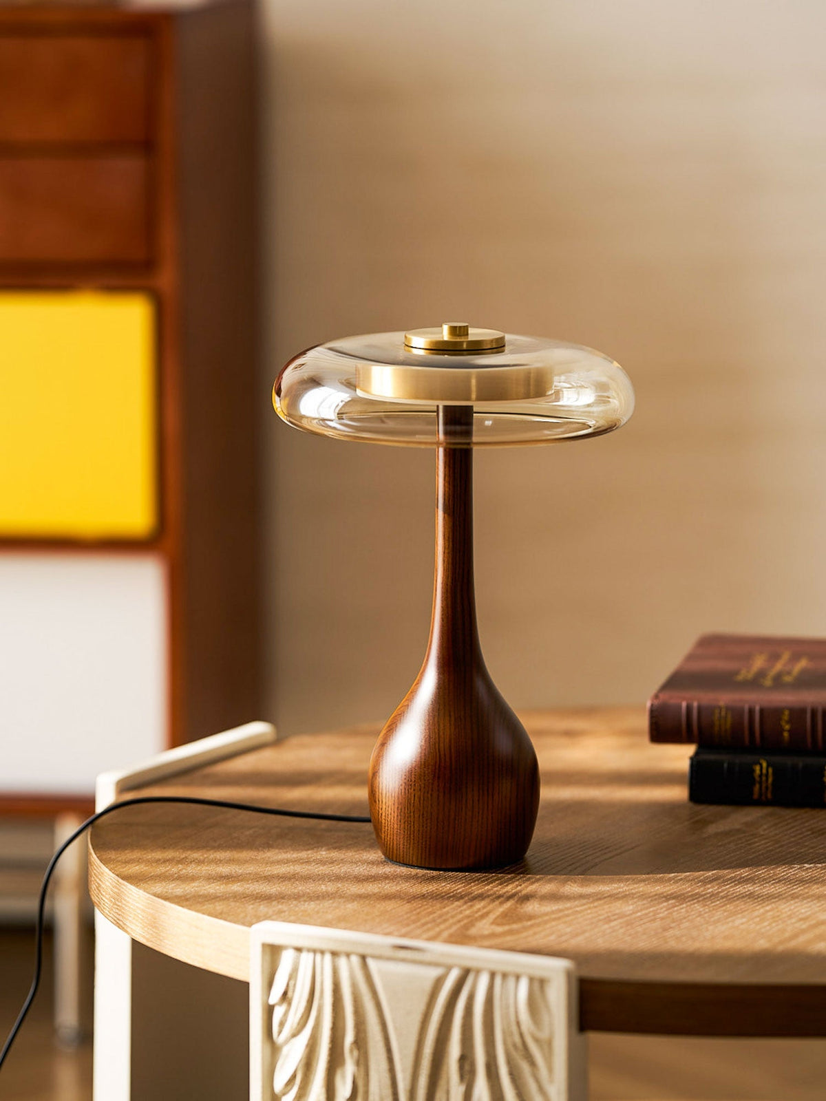 Lámpara de escritorio LED con pantalla de vidrio ámbar y base de madera natural para oficina en casa, dormitorio y mesa de noche | Temperatura de color ajustable 3000K-6000K | Thomler
