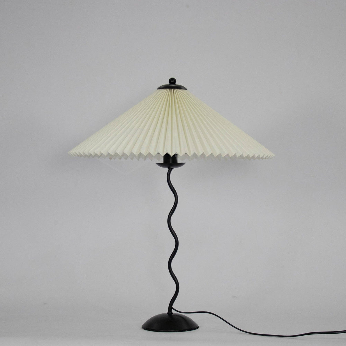 Sculptural Desk Lamp with Gathered Shade & Arc Base 17-inch Beige White Green Black Nightstand Light for Bedroom Living Room Accent | Thomler