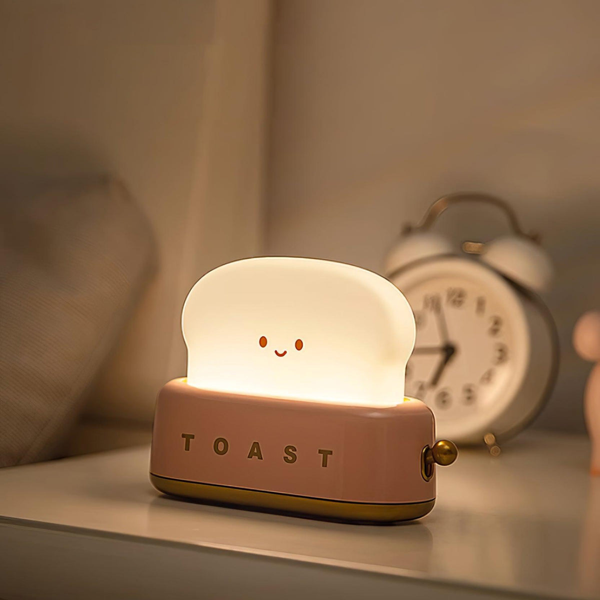 USB-Powered Toaster-Shaped LED Accent Light with Dimmer – 5.3 in Retro Desktop Lamp for Bedroom Nightstand Desk Office Dorm – Warm White Glo | Thomler