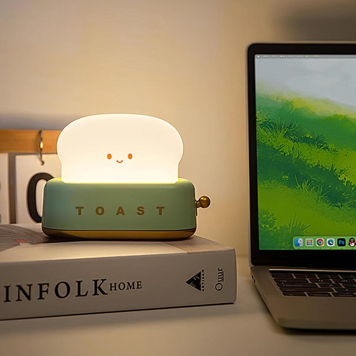 USB-Powered Toaster-Shaped LED Accent Light with Dimmer – 5.3 in Retro Desktop Lamp for Bedroom Nightstand Desk Office Dorm – Warm White Glo | Thomler