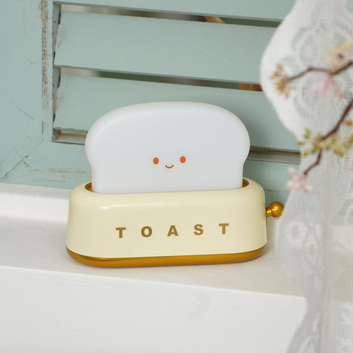 USB-Powered Toaster-Shaped LED Accent Light with Dimmer – 5.3 in Retro Desktop Lamp for Bedroom Nightstand Desk Office Dorm – Warm White Glo | Thomler