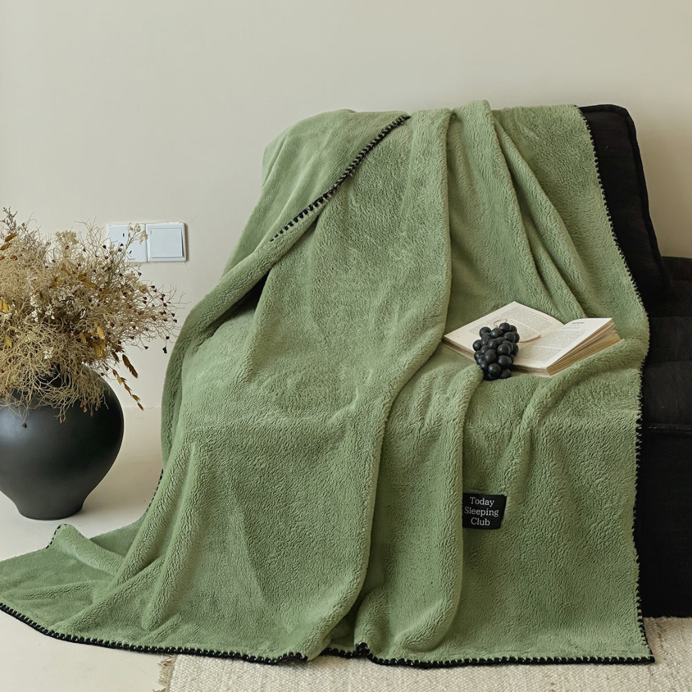 Chunky Textured Microfiber Throw Blanket – Cozy Bedding & Couch Cover in 4 Neutral Tones