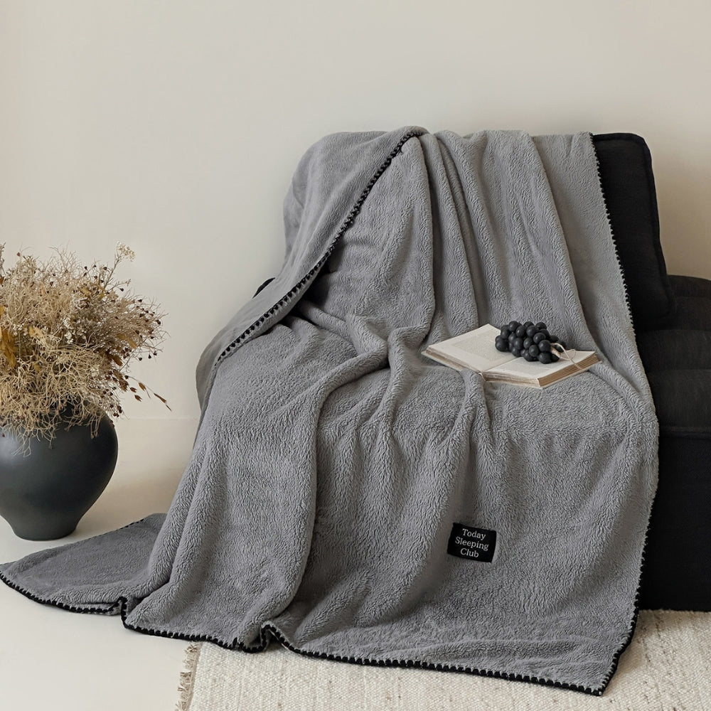 Chunky Textured Microfiber Throw Blanket – Cozy Bedding & Couch Cover in 4 Neutral Tones