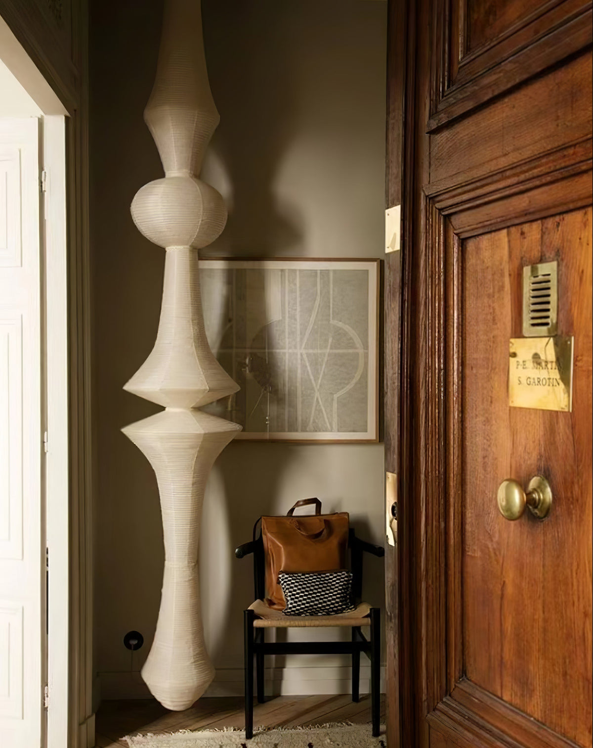 Lámpara de techo artesanal de papel con pantalla cilíndrica blanca, luminaria colgante con casquillo E26/E27 para dormitorio, sala de estar y comedor, luz ambiental moderna | Thomler