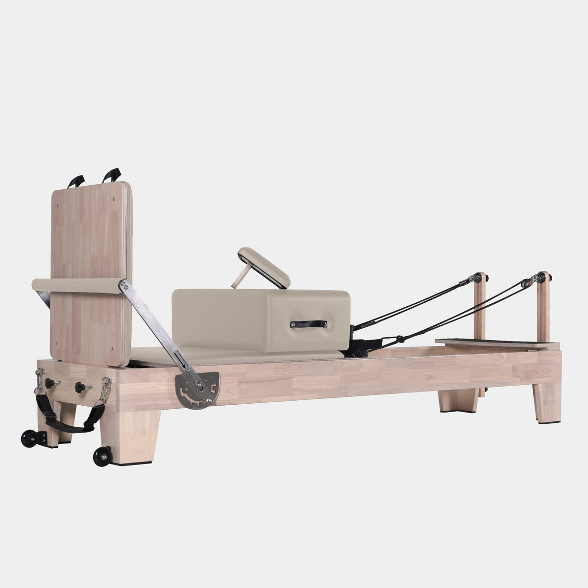 Classic Pilates Reformer — detail 12
